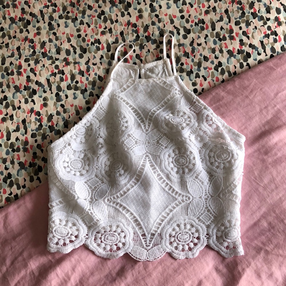 ambercrombie & fitch crop top